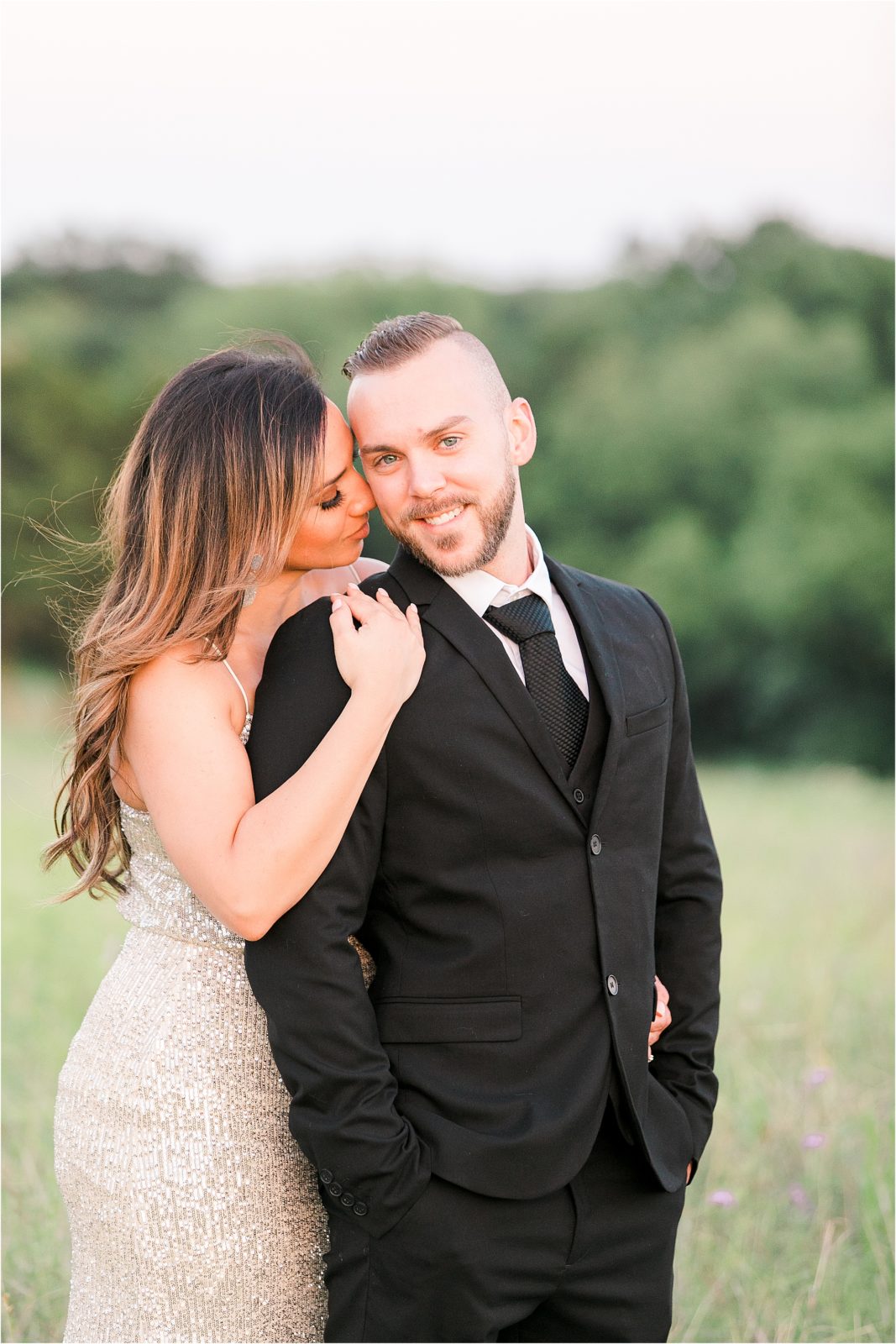 Outdoor DFW Engagement Session by Dallas Wedding Photographer Jillian Hogan Photography