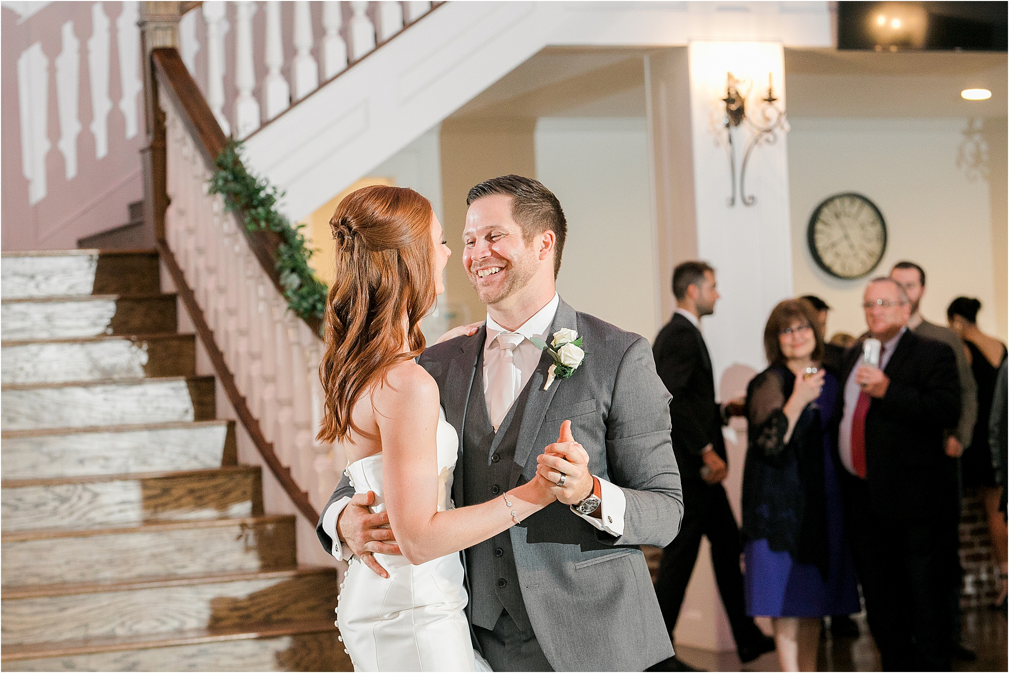 Dallas Wedding Reception at Rockwall Manor by DFW Wedding Photographer Jillian Hogan 