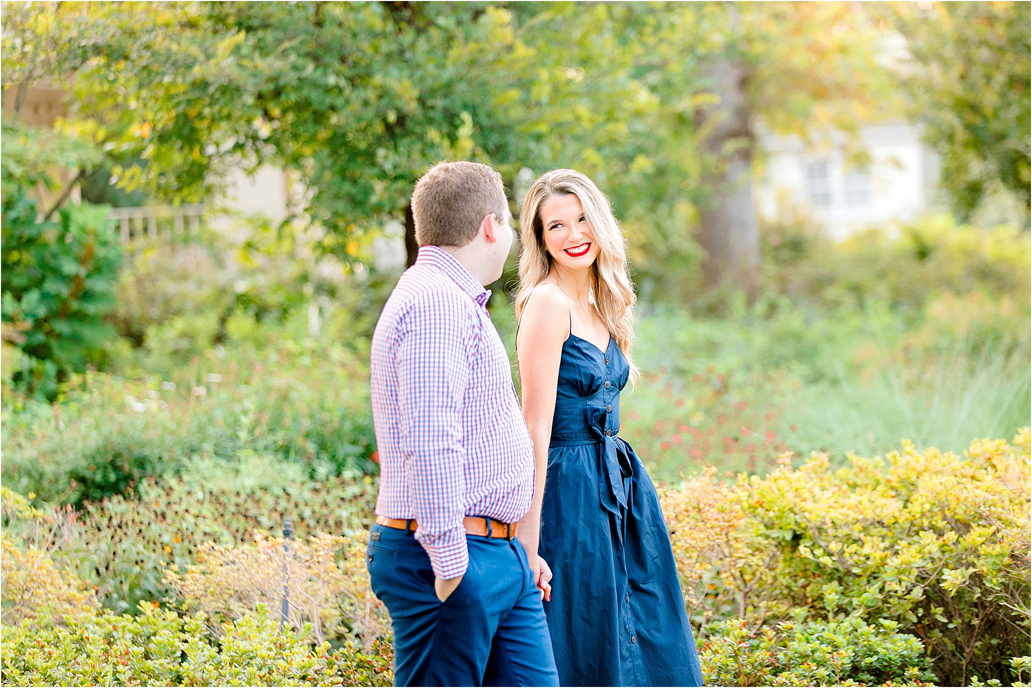 Summer Engagement Session in Highland Park Neighborhood by Dallas Wedding Photographer Jillian Hogan 