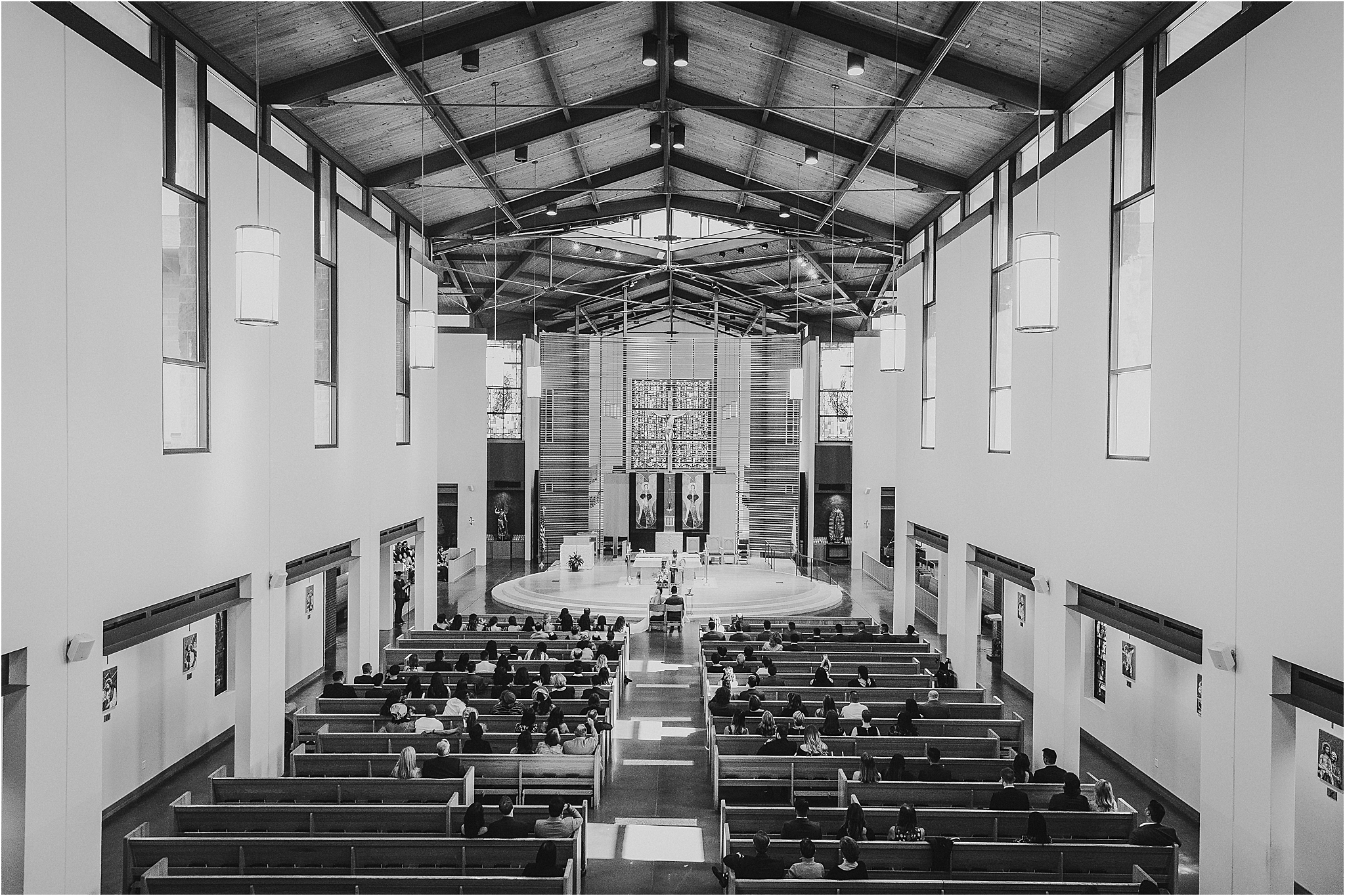 Fall Wedding Ceremony at St. Michaels in McKinney, Texas By Dallas Wedding Photographer Jillian Hogan 